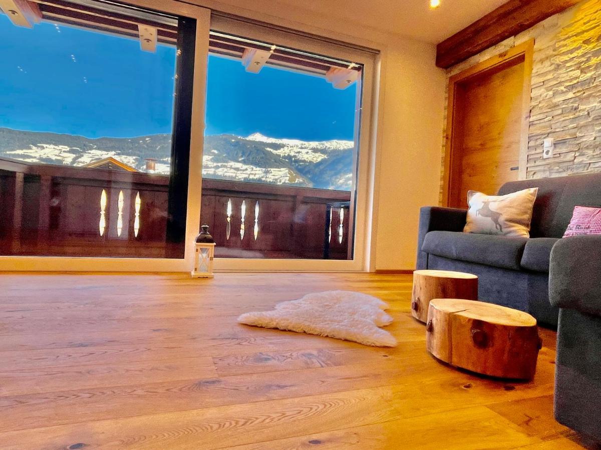 Royal Swan Appartement, Tirol Fuegen Ngoại thất bức ảnh